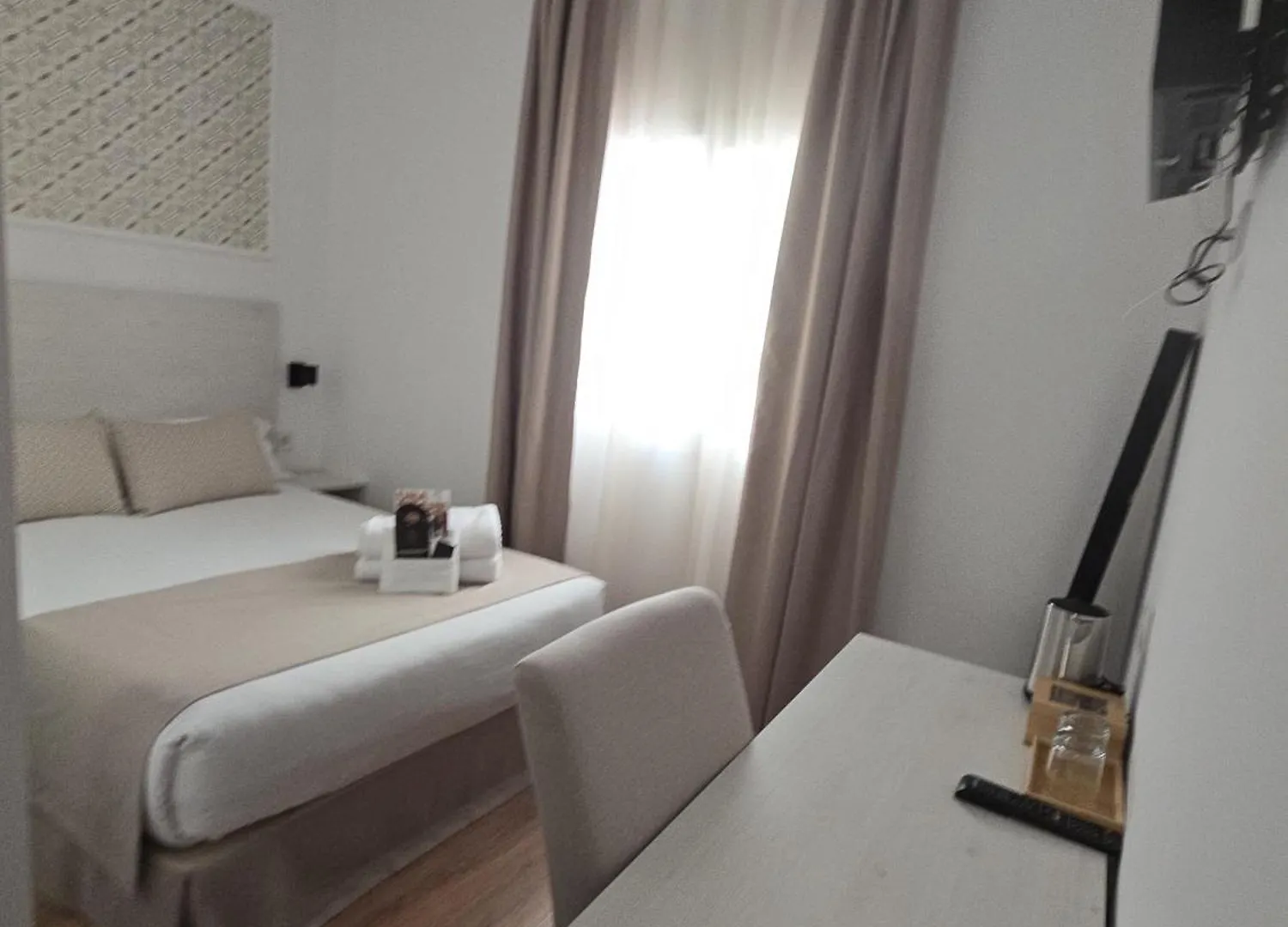 Le Petit Palue Sevilla Guest house Seville