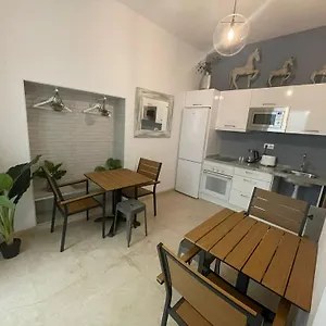 Guest house Lukanda Mariana, Seville